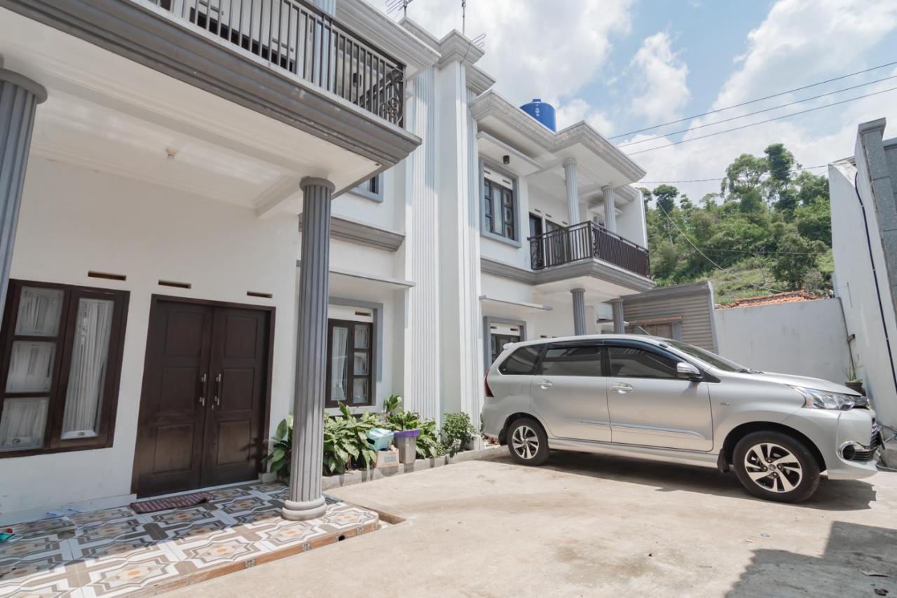 Small Homestay Syariah Sikembar Ciwidey Cisondari Bagian luar foto